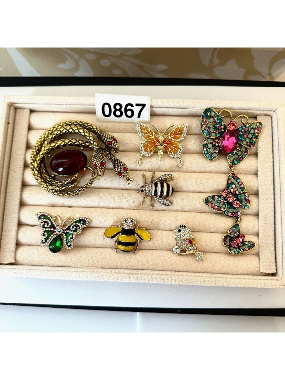 Costume Jewelry Lot Brooches Pins Snake Butterfly Bees Bird